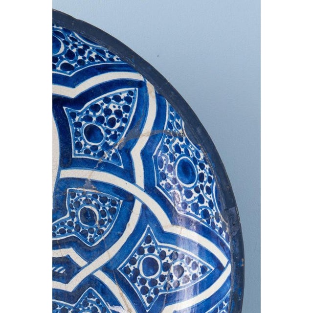 Moroccan Fez Blue & White Ghotar Dish, 1800s For Sale - Image 3 of 7