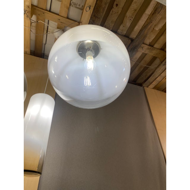 White Contemporary Vanished White Sphere in Murano Glass Pendant Light For Sale - Image 8 of 12