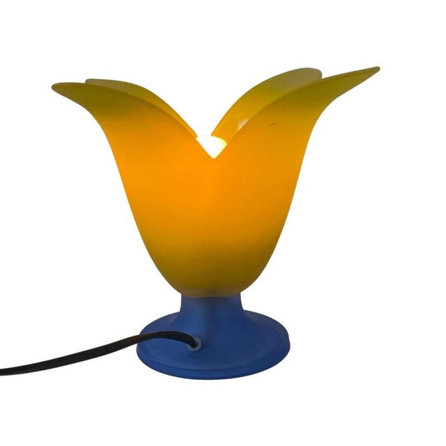Glass Glass Tullip Table Lamp in Blue and Yellow from Vandeheg, Netherlands For Sale - Image 7 of 7