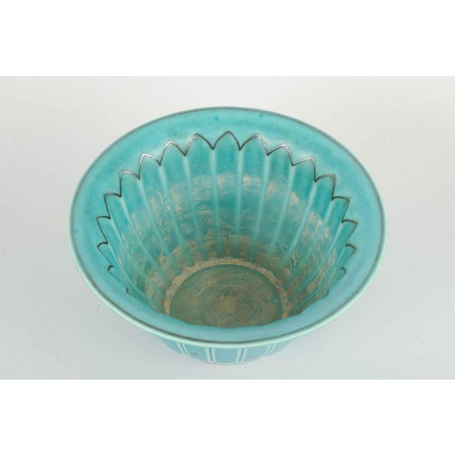Wilhelm Kåge for Gustavsberg Art Deco bowl from the Argenta series, 1930s. Stoneware with turquoise glaze and inlaid...