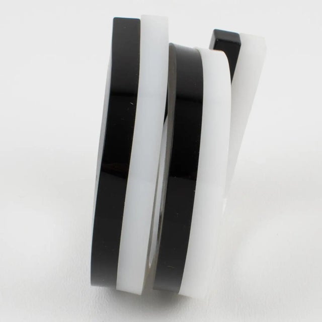 Black Black and White Multi-Layer Lucite Coiled Bracelet Bangle For Sale - Image 8 of 11
