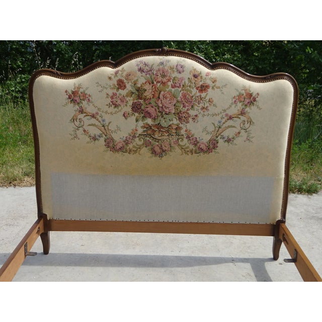 1950s Sleigh Bed in Wood and Jacquard Fabric, 1950 For Sale - Image 5 of 18