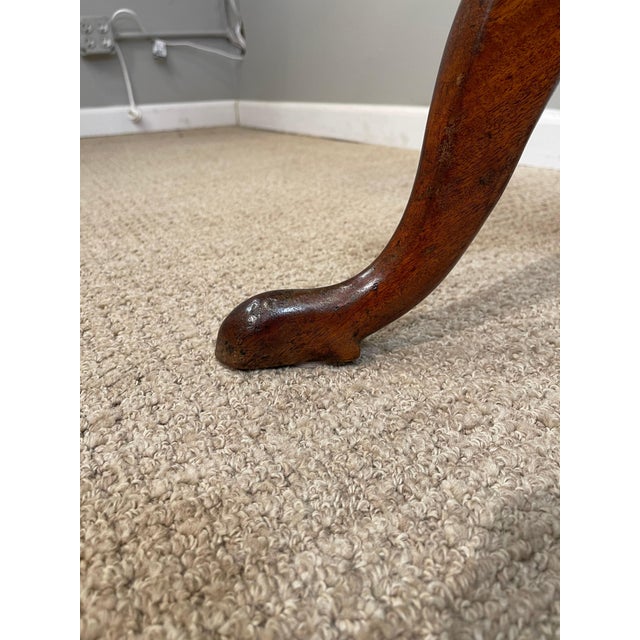 Traditional George III Mahogany tilt-top Tripod Table For Sale - Image 3 of 12