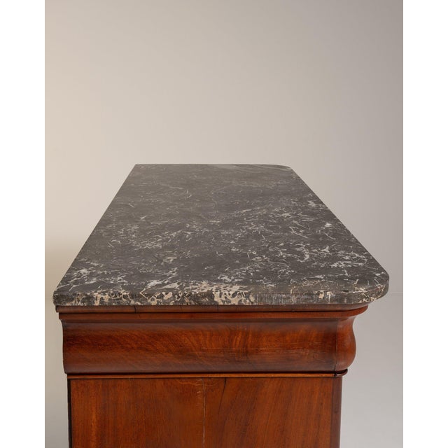 Chestnut 19th Century France Rich Mahogany Mahogany Marble-Top Buffet For Sale - Image 8 of 10