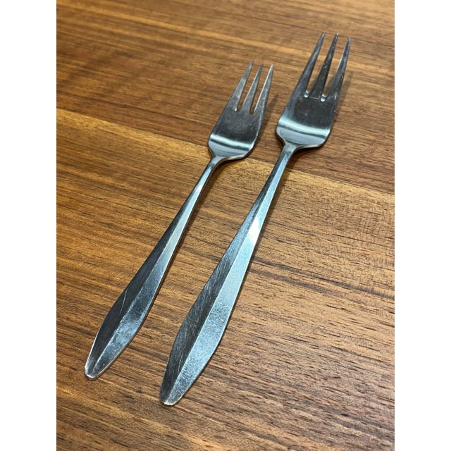 Mid-Century Cased Inka Stainless Steel 6-Setting Cutlery Set by Erik Herlow for Norstaal, Norway, 1956, Set of 54 For Sale - Image 15 of 18