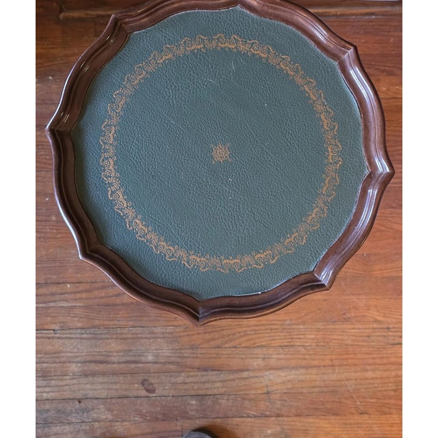Vintage MCM Bombay Company Tripod Base Pedestal Side Table For Sale - Image 4 of 7