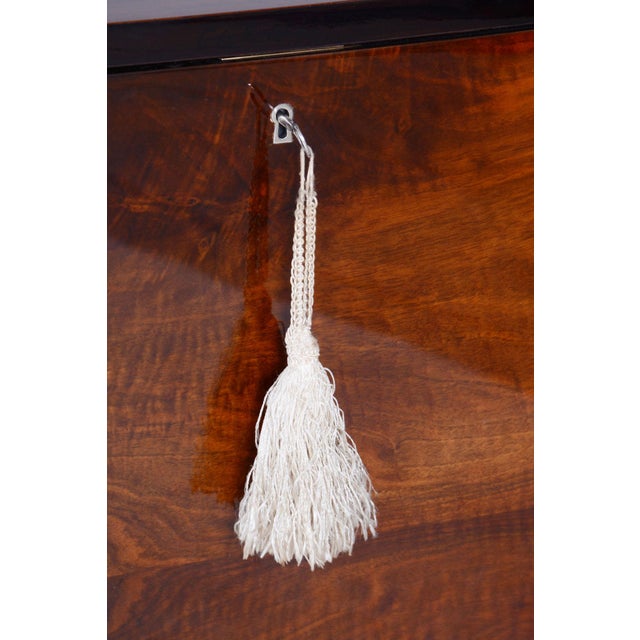 Wood Czech Art Deco Trolley Walnut and Chrome-Plated Steel from Thonet, 1930s For Sale - Image 7 of 15