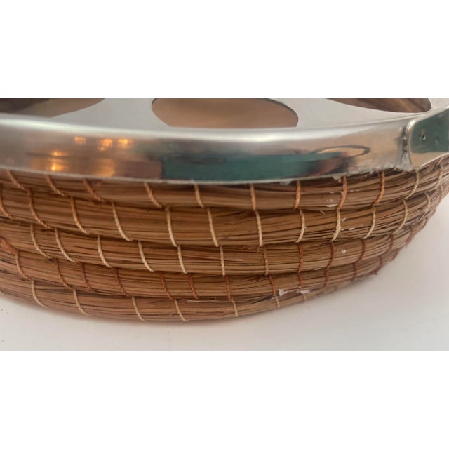 Late 20th Century Serving Carrying Storage Wood and Rope Round Tray For Sale - Image 5 of 9