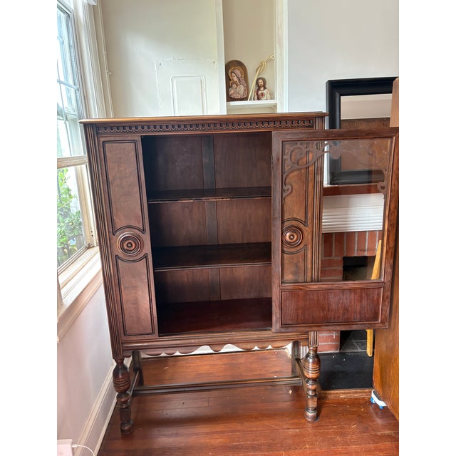 Berkey & Gay 1920s Berkey & Gay Spanish Colonial Revival Walnut Display Cabinet For Sale - Image 4 of 9