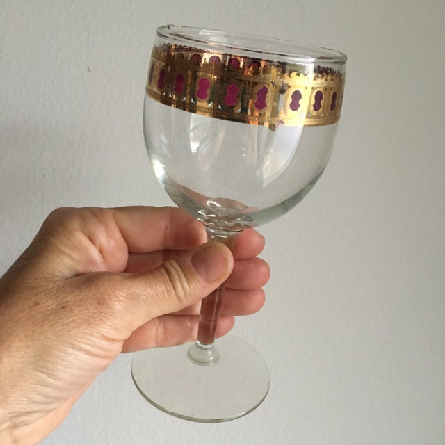 Vintage Culver Wine Glasses & Decanter With Holder- 7 Pieces For Sale In West Palm - Image 6 of 8