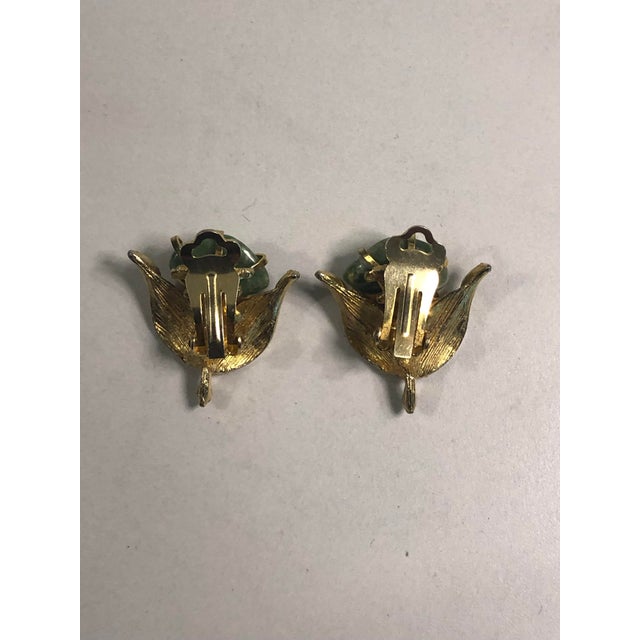 1940s 1940s Art Nouveau Green Jasper Gold Earrings, Pair For Sale - Image 5 of 6