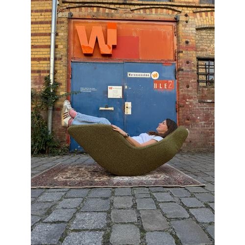 Reclining Chair in Moss Green Bouclé, Italy For Sale - Image 11 of 11