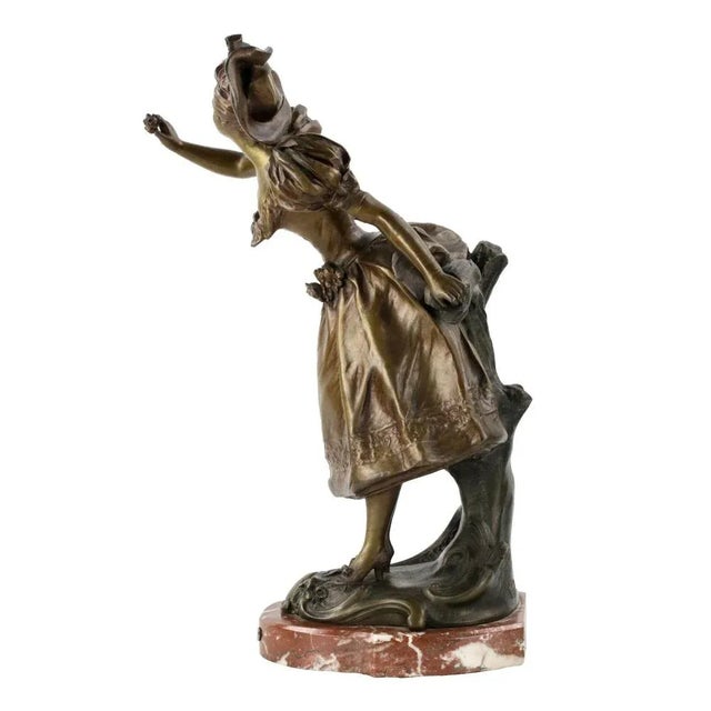 French Bronzed Metal Figure on Marble Base, 1890s For Sale - Image 5 of 8