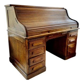 1900s Antique Oak Roll-Top Desk For Sale
