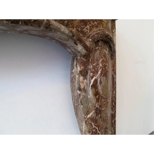 Antique Louis XV Style Fireplace Mantel in Marble, 1750 For Sale - Image 3 of 6
