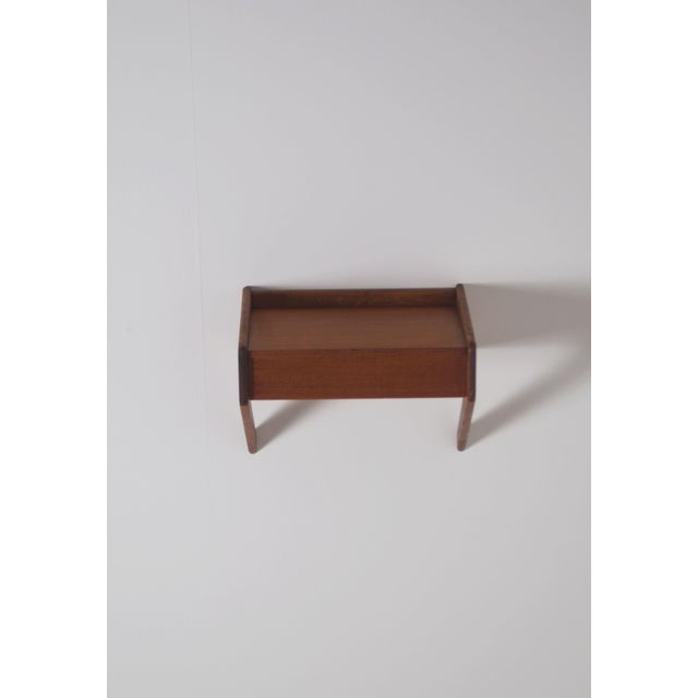 Floating Bedside Table by Sigfred Omann for Ølholm Møbelfabrik, 1960s For Sale - Image 9 of 12