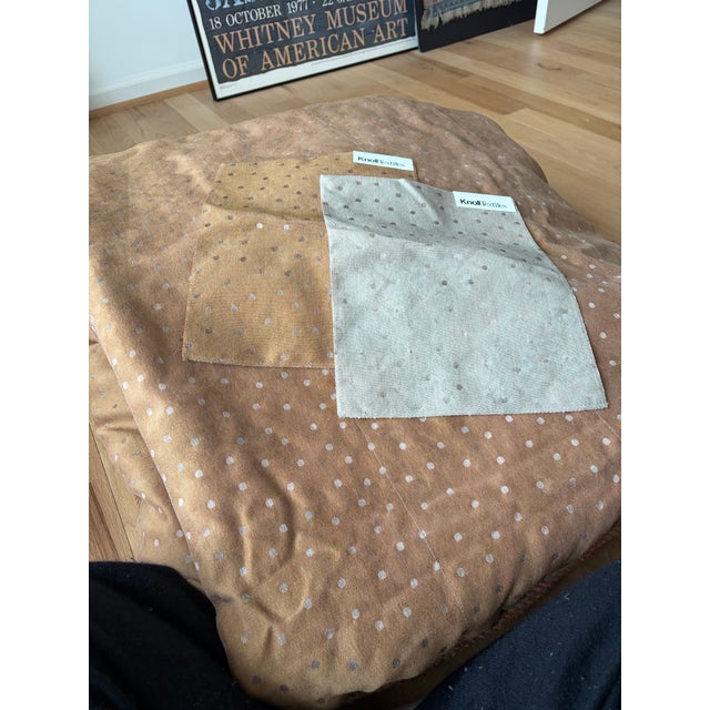 The Design & Provenance A rare, custom-fabricated find for the design enthusiast. This California King comforter is...