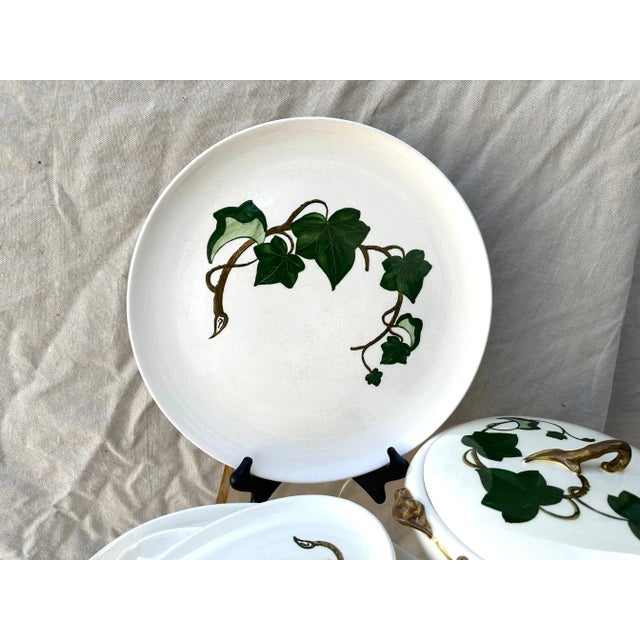 1940s Vintage "Ivy" Print Serving Set of 12 For Sale - Image 5 of 12