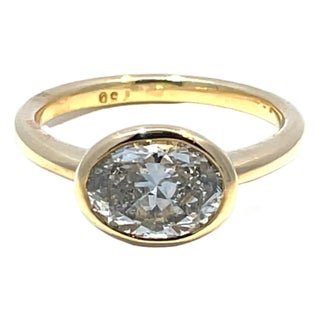 GIA-Certified 1.81ctw Oval Diamond Ring in 18k Yellow Gold, Size 6.75 For Sale