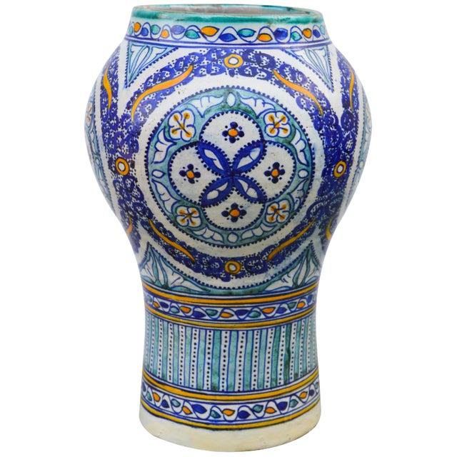 Early 20th Century Andalusian Ceramic Vase For Sale