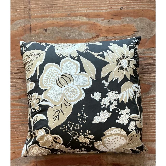 Vintage Schumacher Printed Cotton Floral Cushion For Sale In West Palm - Image 6 of 12