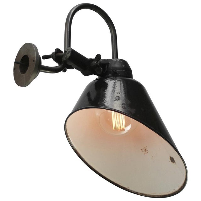 1950s Vintage German Black Enamel Railroad Wall Light For Sale - Image 5 of 6