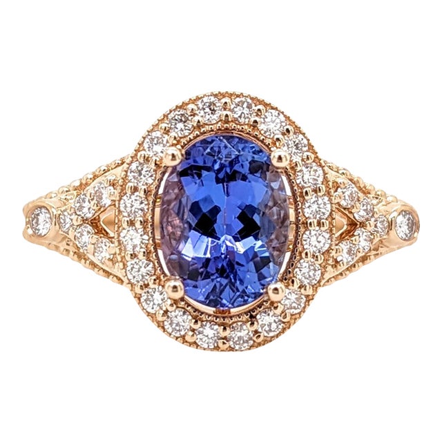 1.5ct Tanzanite Ring with Earth Mined Diamonds in Solid 14k Yellow Gold Oval 8x6 Size 6.75 For Sale