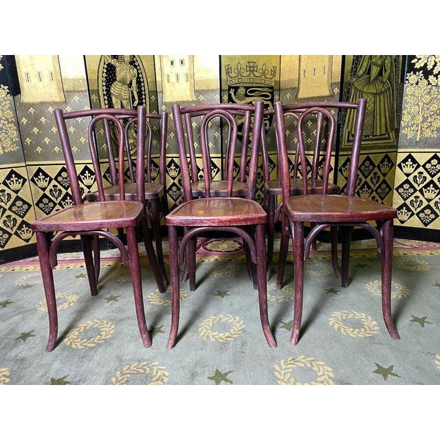 Period: 20th century Style: Art Nouveau Condition: Bon état Material: Solid wood Width: 35Height: 84Depth: 37 "6 Baumann...