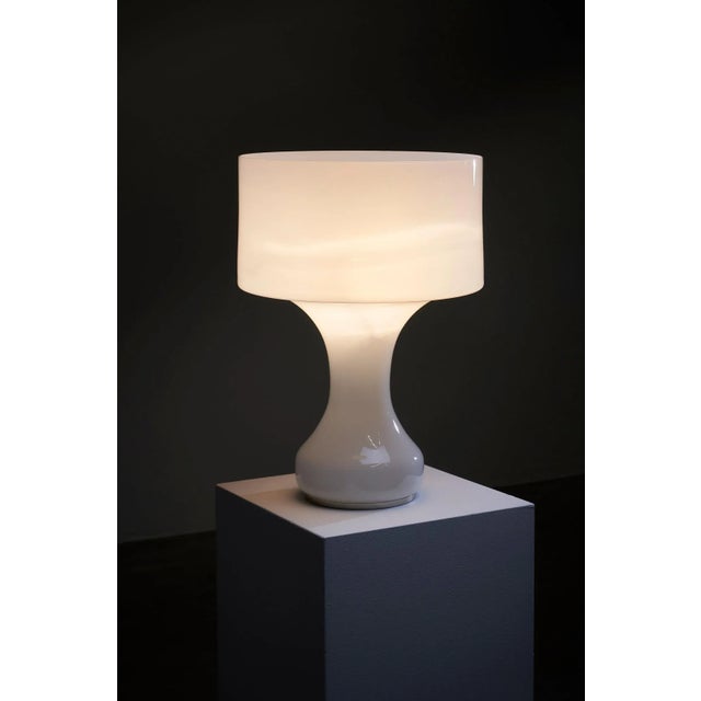 L190 Sebenica Table Lamp attributed to Enrico Capuzzo for Vistosi, Italy, 1960s For Sale - Image 3 of 9