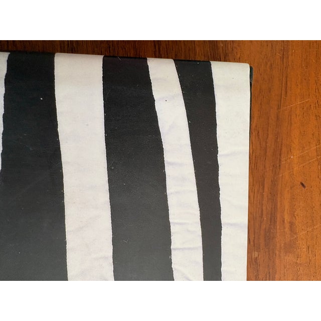 Multi-Signed Gee’s Bend Quilt Book (2006) — Mary Lee Bendolph, Loretta Bennett, Louisiana Bendolph — First Edition For Sale - Image 11 of 12