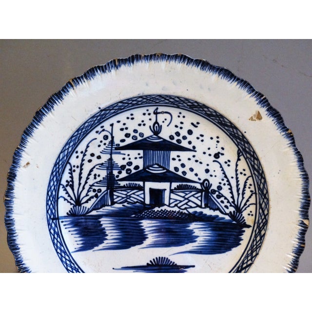 Late 18th Century Antique English Pearl Ware Chinoiserie Plate For Sale - Image 5 of 6