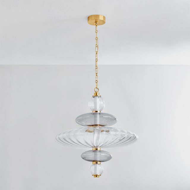 Traditional Hudson Valley Lighting Williams 24.75 in. 1 Light Pendant in Aged Brass Finish For Sale - Image 3 of 10