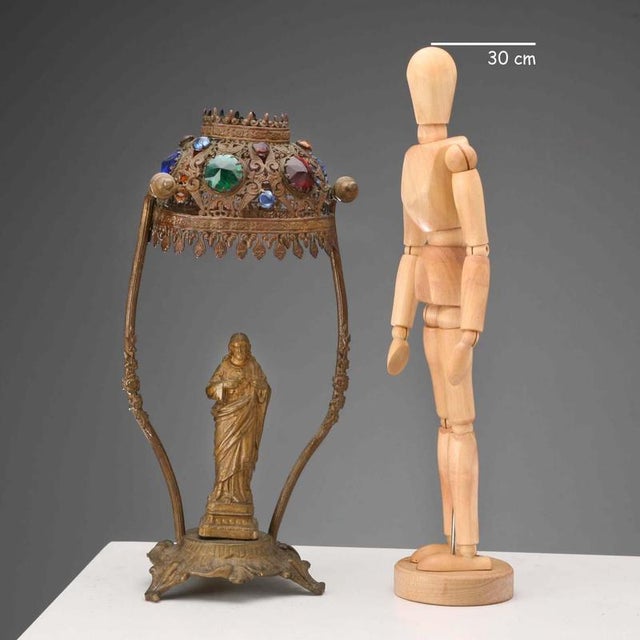 Statue of the Sacred Heart of Jesus in gilded antimony. The statue is presented in a finely perforated bronze temple with...