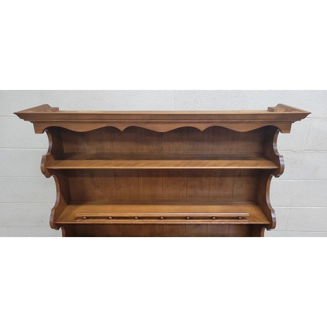 Late 20th Century Vintage Ethan Allen Heirloom Nutmeg Maple Buffet Server With Hutch For Sale - Image 5 of 10