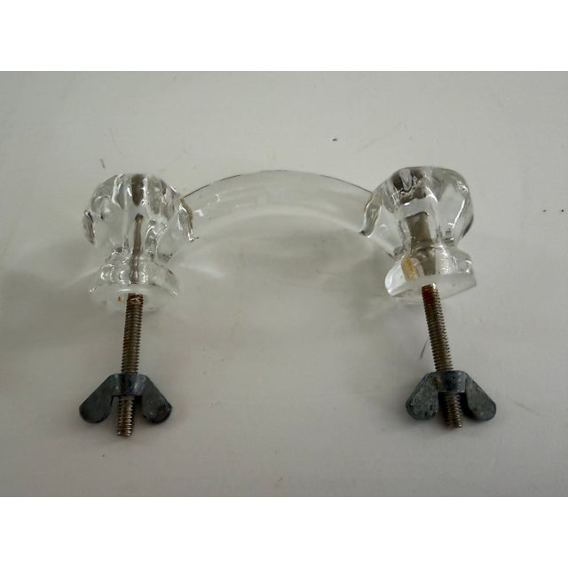 Pair of Vintage Clear Glass Bridge Drawer Pulls, 1930s–1940s Glass Cabinet Knobs== For Sale - Image 13 of 18