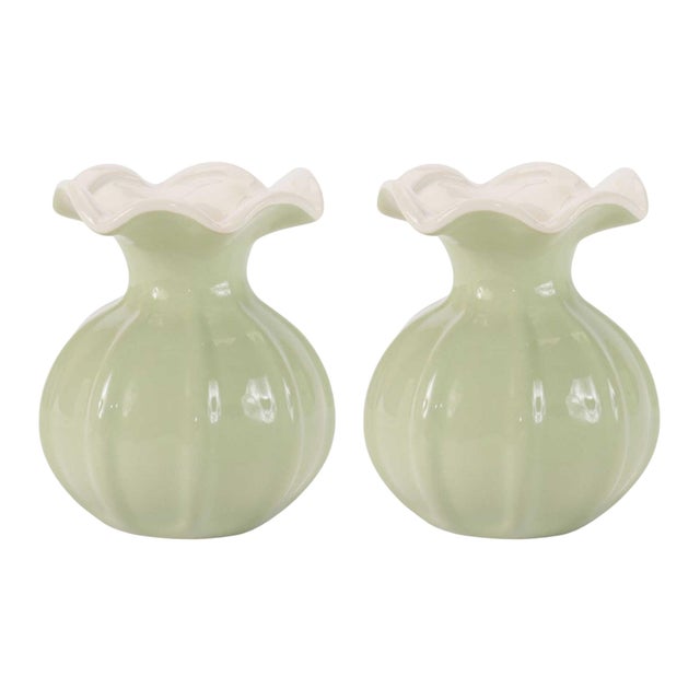 Kenneth Ludwig Chicago Scalloped Mini Vase (Set of 2) For Sale - Image 4 of 4