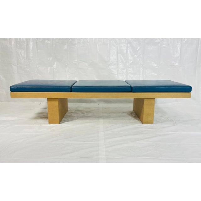 Harvey Probber 1980s Modernist Platform Bench With Blue Leather Cushions, Custom La Design For Sale - Image 4 of 18