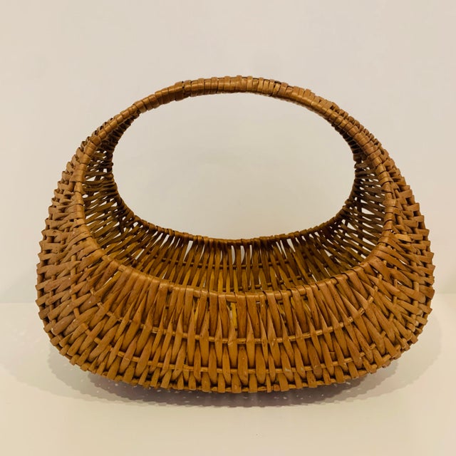 Farmhouse Mid 20th Century Vintage Woven Market Basket For Sale - Image 3 of 10