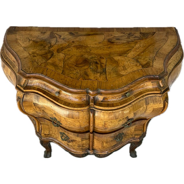 Venetian Louis XIV Bombay Burl Walnut Chest For Sale - Image 4 of 11