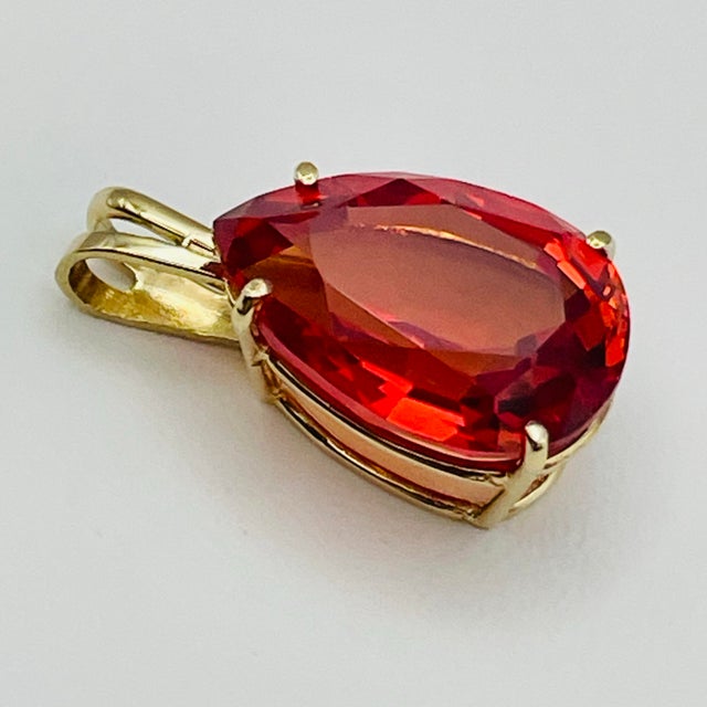 Vintage Clyde Duneier 10k Gold 13-Carat Padparadscha Sapphire Pear Pendant For Sale - Image 9 of 12