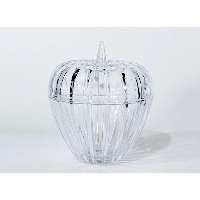 Vintage Crystal glass apple lidded container Dimensions; 5" Width x 5"Depth x 5.5"Height See pictures and condition for...
