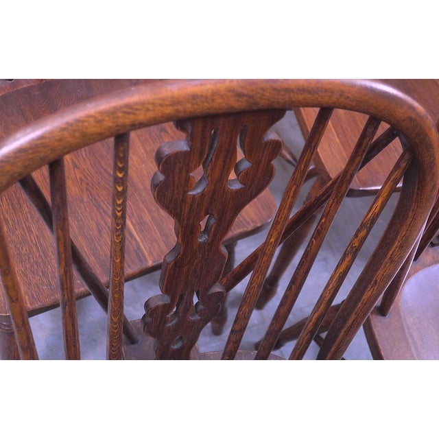 Mid-Century Modern Oak Lyre-Back Windsor Chairs, Set of 6 For Sale - Image 6 of 17