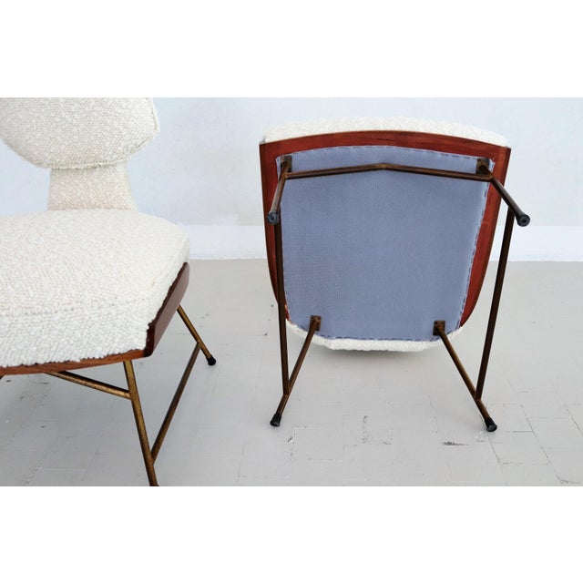 Slipper Chairs and Ottoman in Walnut and Bouclé by Renzo Zavanella, 1950, Set of 3 For Sale - Image 13 of 18