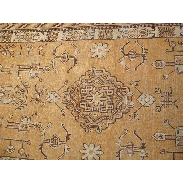 Chinese 1900s Tan Camel Medallion Antique Khotan East Turkestan Rug 4'4" X 8'9" Handknotted Wool Carpet For Sale - Image 3 of 4