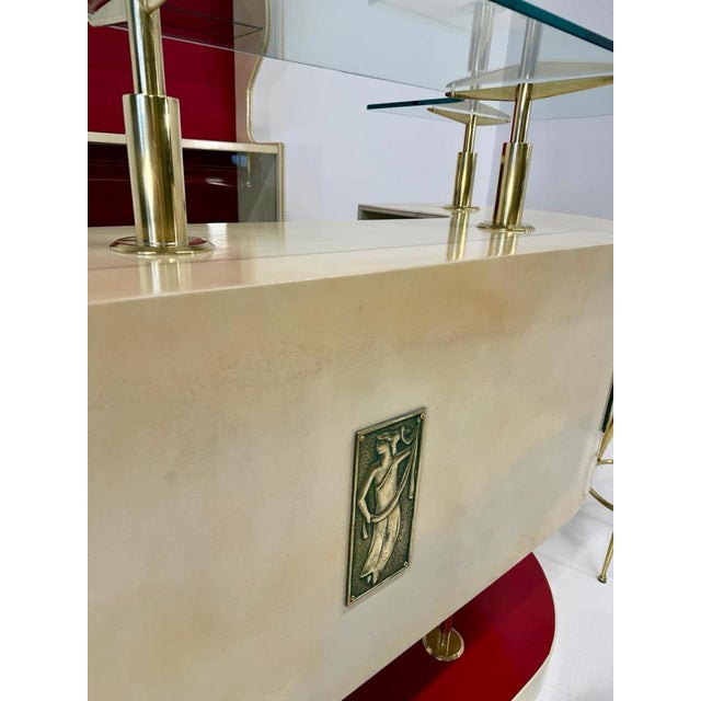 Metal Vintage Art Deco Italian Bar and Stools in Parchment attributed to Gio Ponti, 1950s, Set of 4 For Sale - Image 7 of 17