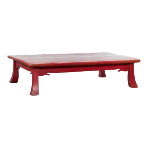 Early 20th Century Japanese Taishō Red Lacquer Coffee Table with Carved Apron