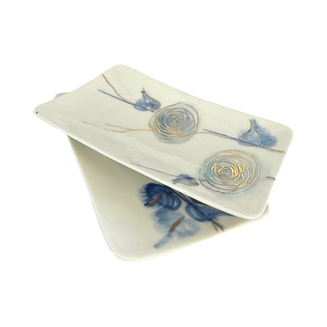 1960s Unger & Schilde Art Deco Revival Blue & Gold Porcelain Vanity Trays — Pair For Sale - Image 4 of 6