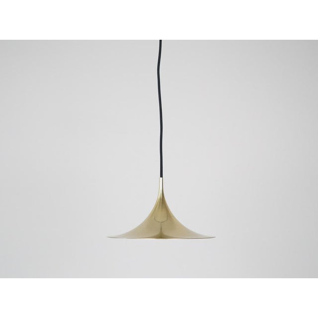 The Semi lamp was designed in 1968 as the result of a creative partnership between Claire Bonderup and Torsten Thorup....