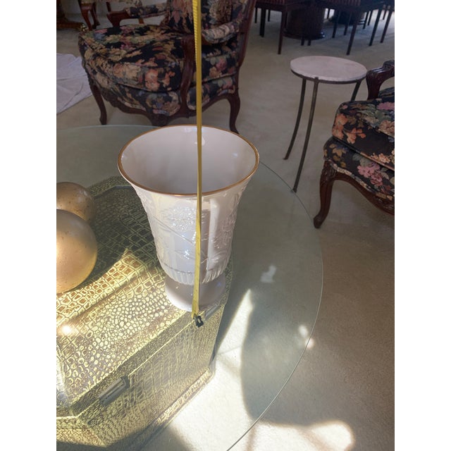 Gorgeous Lennox 14 karat gold rim vase. Wildflower design Bone China. 9 inches tall 6 inches wide.