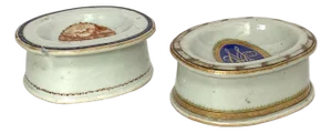 Two Chinese Export Porcelain Armorial and Scenic Open Salt Dips / Cellars
